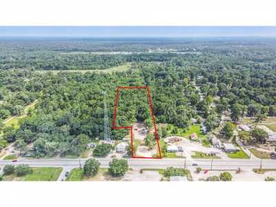 Residential Land For Sale in Splendora, Texas