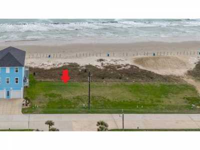 Home For Sale in Galveston, Texas