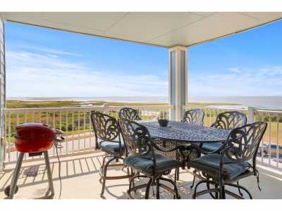 Home For Sale in Galveston, Texas