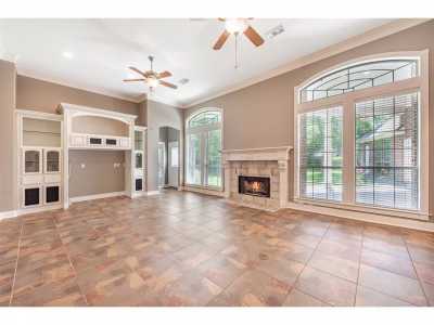 Home For Sale in Dickinson, Texas