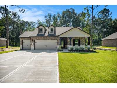 Home For Sale in Dayton, Texas