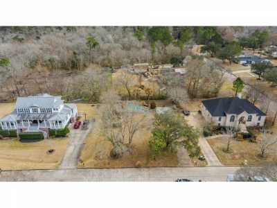 Home For Sale in Friendswood, Texas