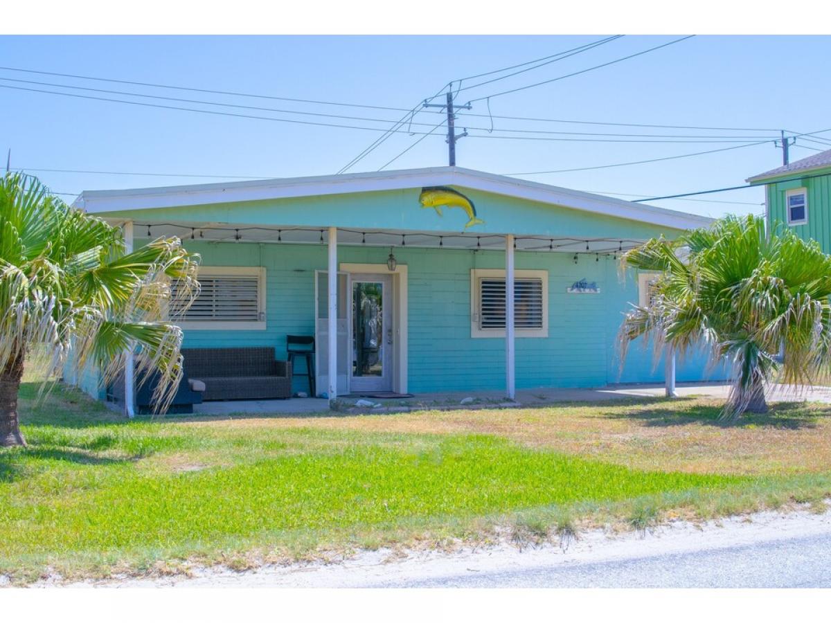 Picture of Home For Sale in Galveston, Texas, United States