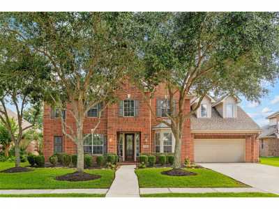 Home For Sale in Friendswood, Texas