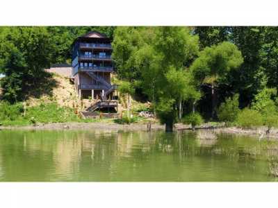 Home For Sale in Sevierville, Tennessee