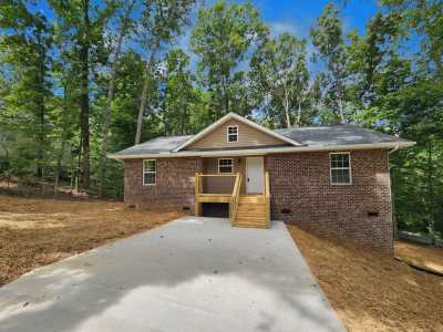 Home For Sale in Kodak, Tennessee