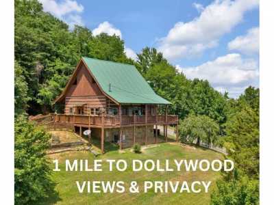 Home For Sale in Sevierville, Tennessee