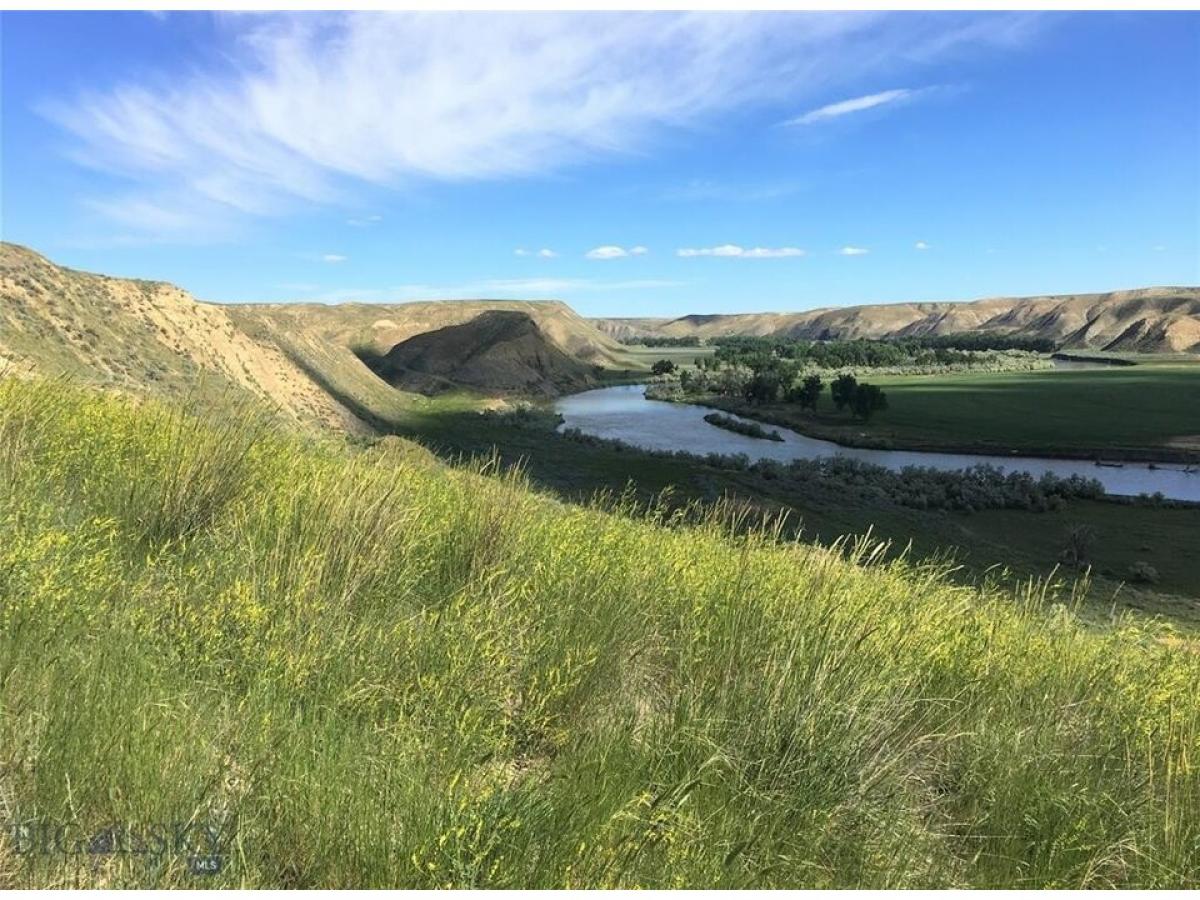 Picture of Residential Land For Sale in Loma, Montana, United States