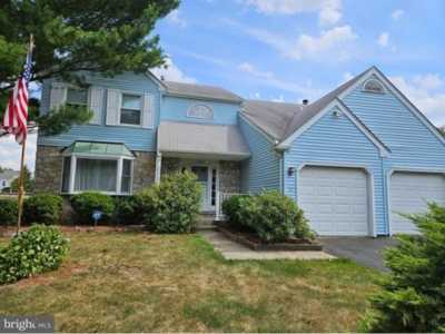 Home For Sale in Newtown, Pennsylvania