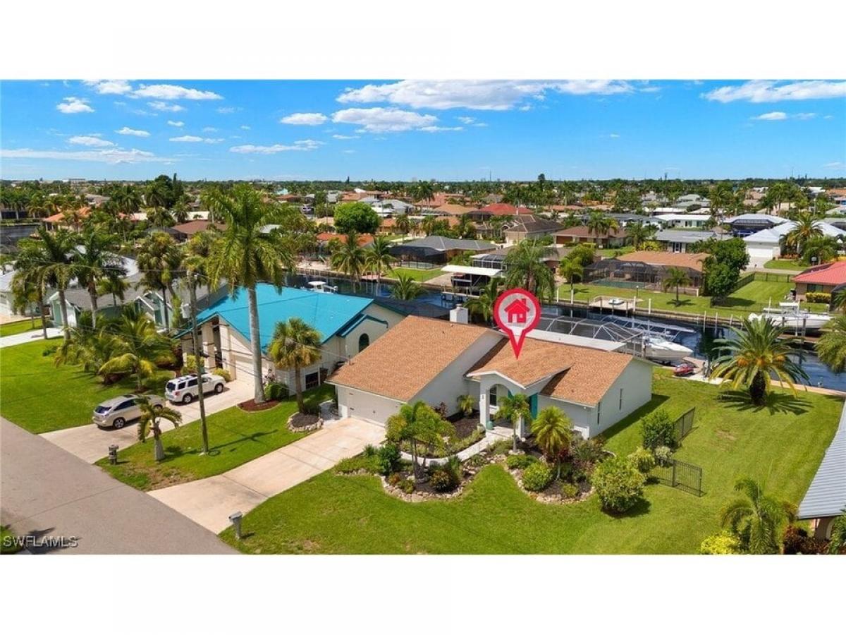 Picture of Home For Sale in Cape Coral, Florida, United States