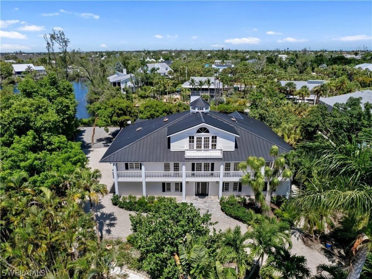 Picture of Home For Sale in Sanibel, Florida, United States