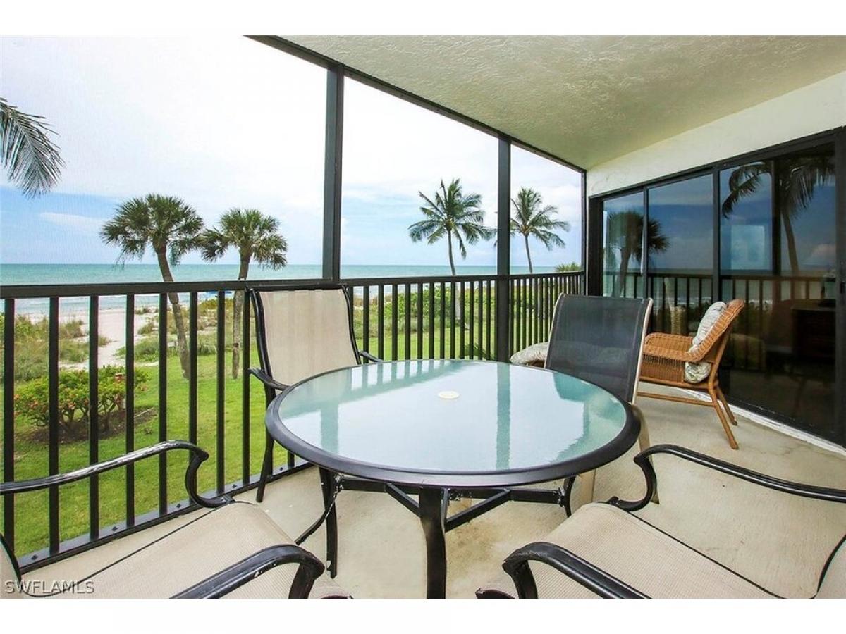 Picture of Home For Sale in Sanibel, Florida, United States