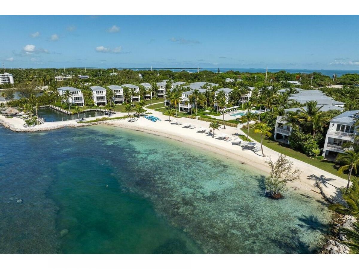 Picture of Home For Sale in Upper Matecumbe Key Islamorada, Florida, United States