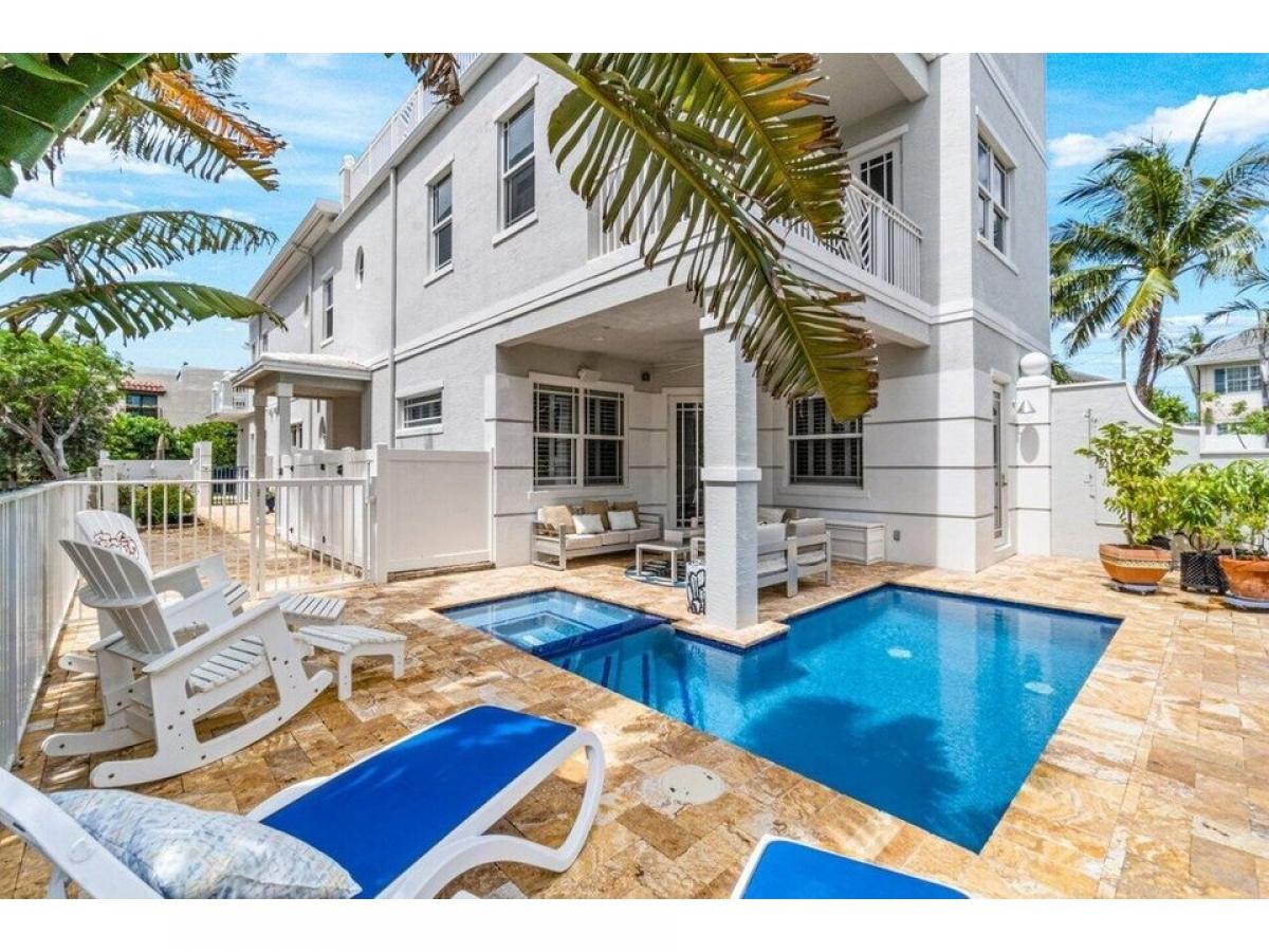 Picture of Home For Sale in Delray Beach, Florida, United States