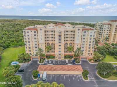 Home For Sale in New Smyrna Beach, Florida