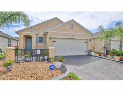 Home For Sale in New Smyrna Beach, Florida