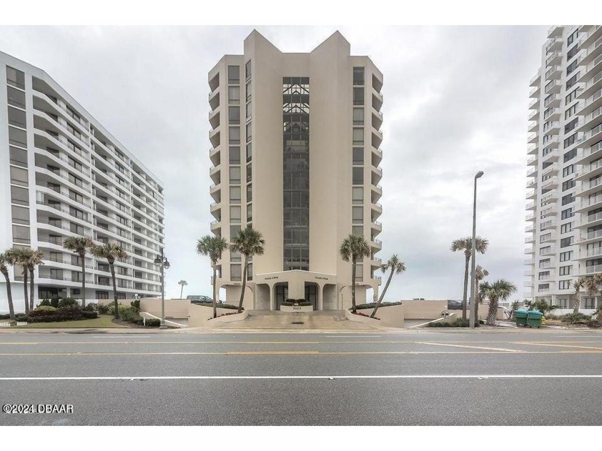 Picture of Home For Sale in Daytona Beach Shores, Florida, United States