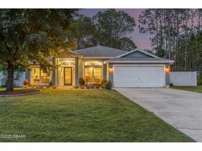 Home For Sale in Palm Coast, Florida