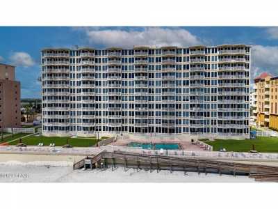 Home For Sale in Daytona Beach Shores, Florida