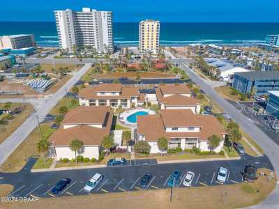 Home For Sale in Daytona Beach Shores, Florida