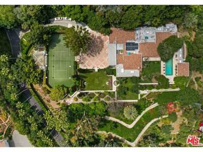 Home For Sale in Los Angeles, California