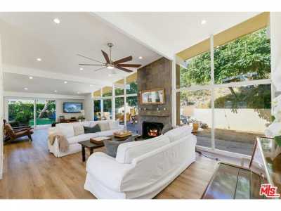 Home For Sale in Malibu, California