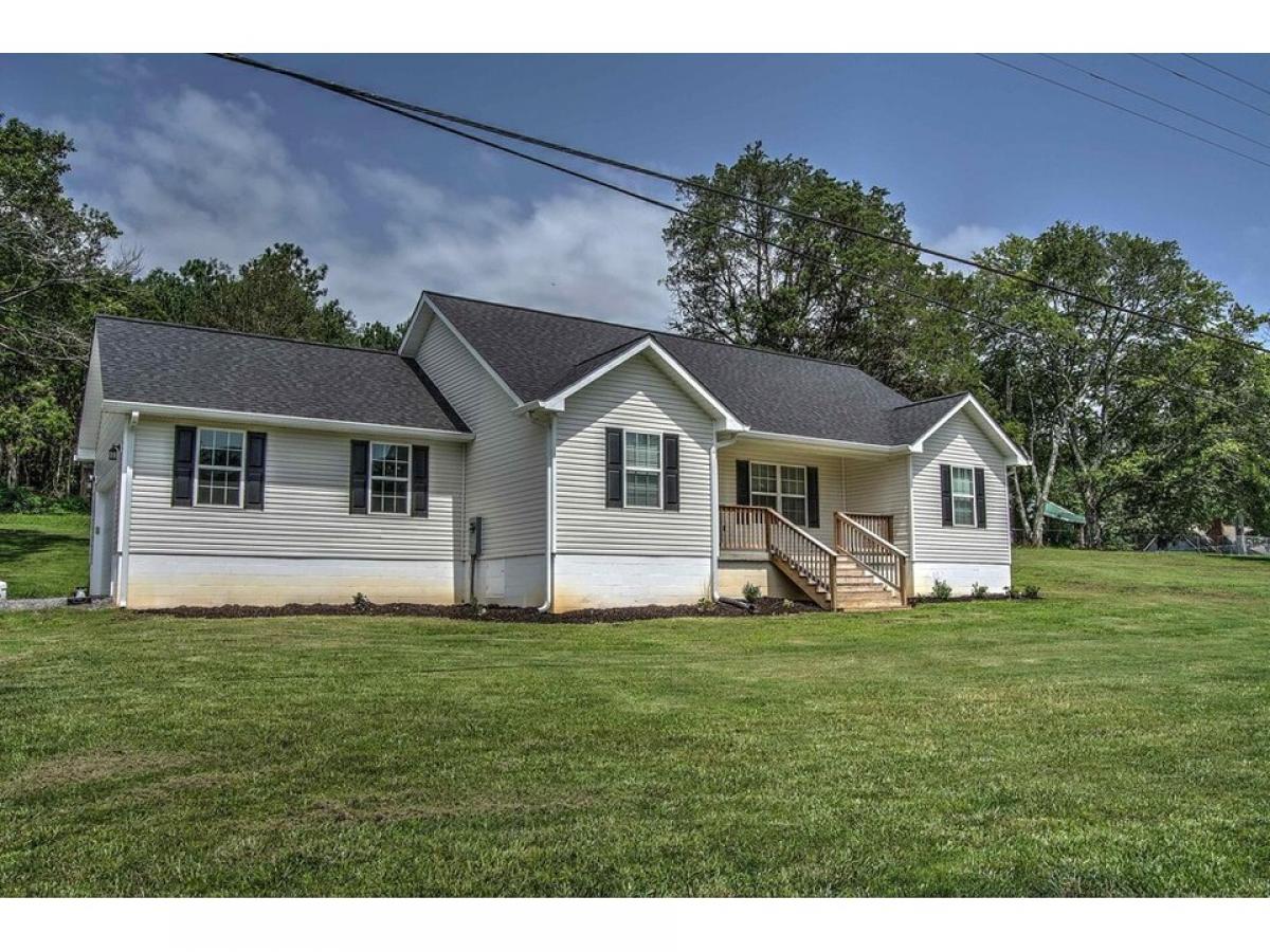 Picture of Home For Sale in Valley Head, Alabama, United States