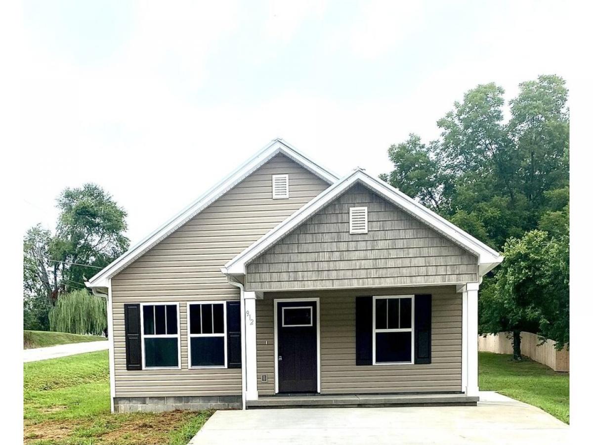 Picture of Home For Sale in Lafayette, Georgia, United States