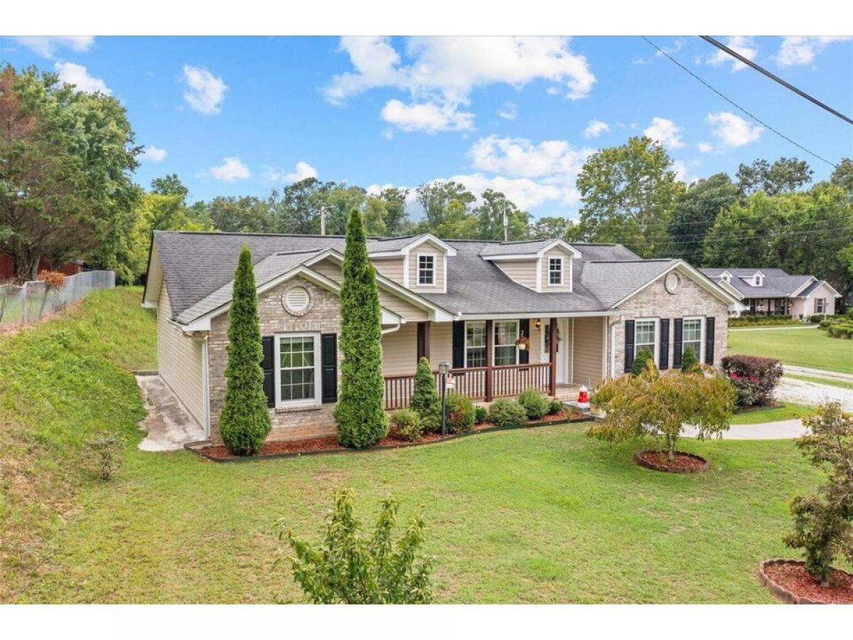 Picture of Home For Sale in Chatsworth, Georgia, United States