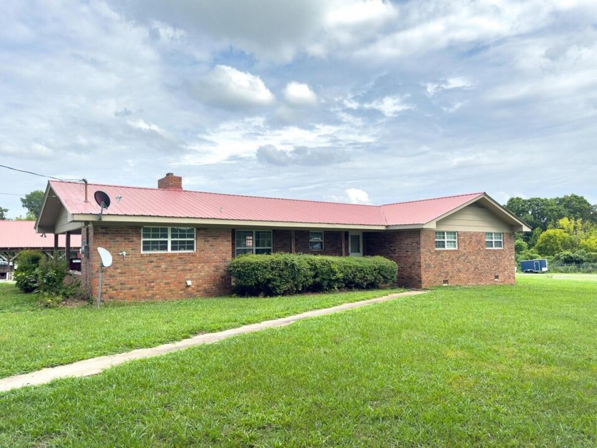 Picture of Home For Rent in Chatsworth, Georgia, United States