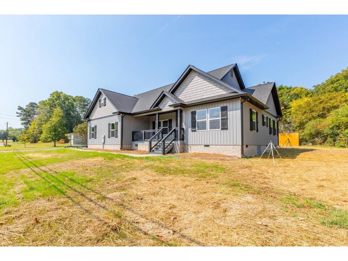 Picture of Home For Sale in Cohutta, Georgia, United States