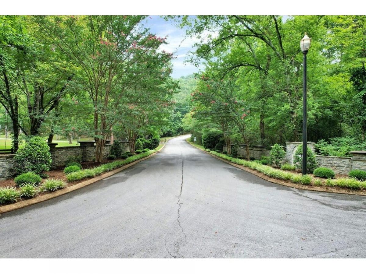 Picture of Residential Land For Sale in Hixson, Tennessee, United States