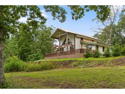 Home For Sale in Lookout Mountain, Georgia