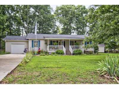 Home For Sale in Graysville, Tennessee