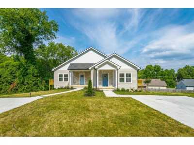 Home For Sale in Chattanooga, Tennessee