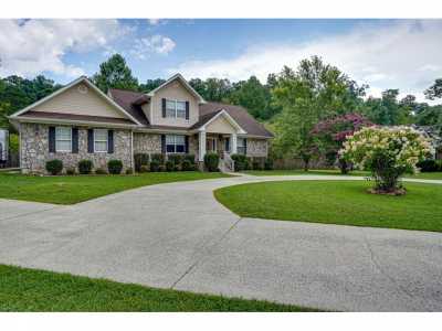 Home For Sale in Soddy Daisy, Tennessee