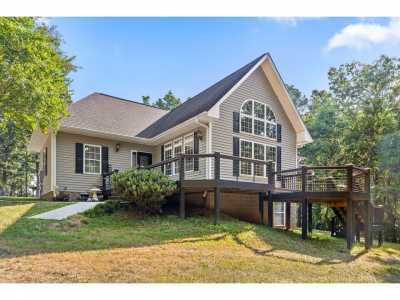 Home For Sale in Harrison, Tennessee