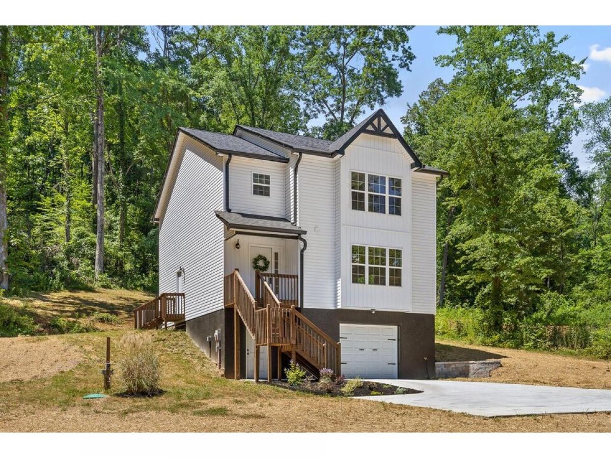 Picture of Home For Sale in Hixson, Tennessee, United States