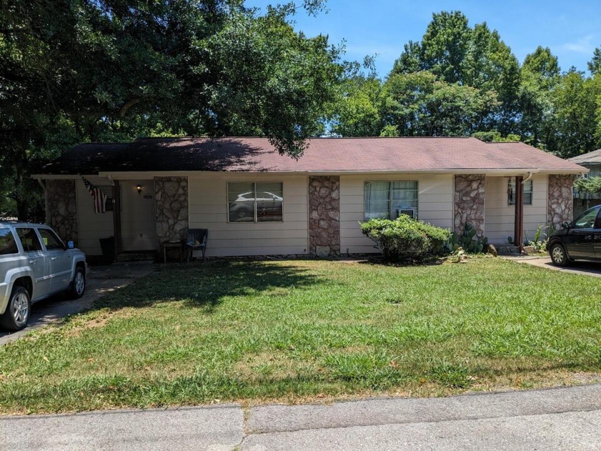 Picture of Home For Sale in Soddy Daisy, Tennessee, United States