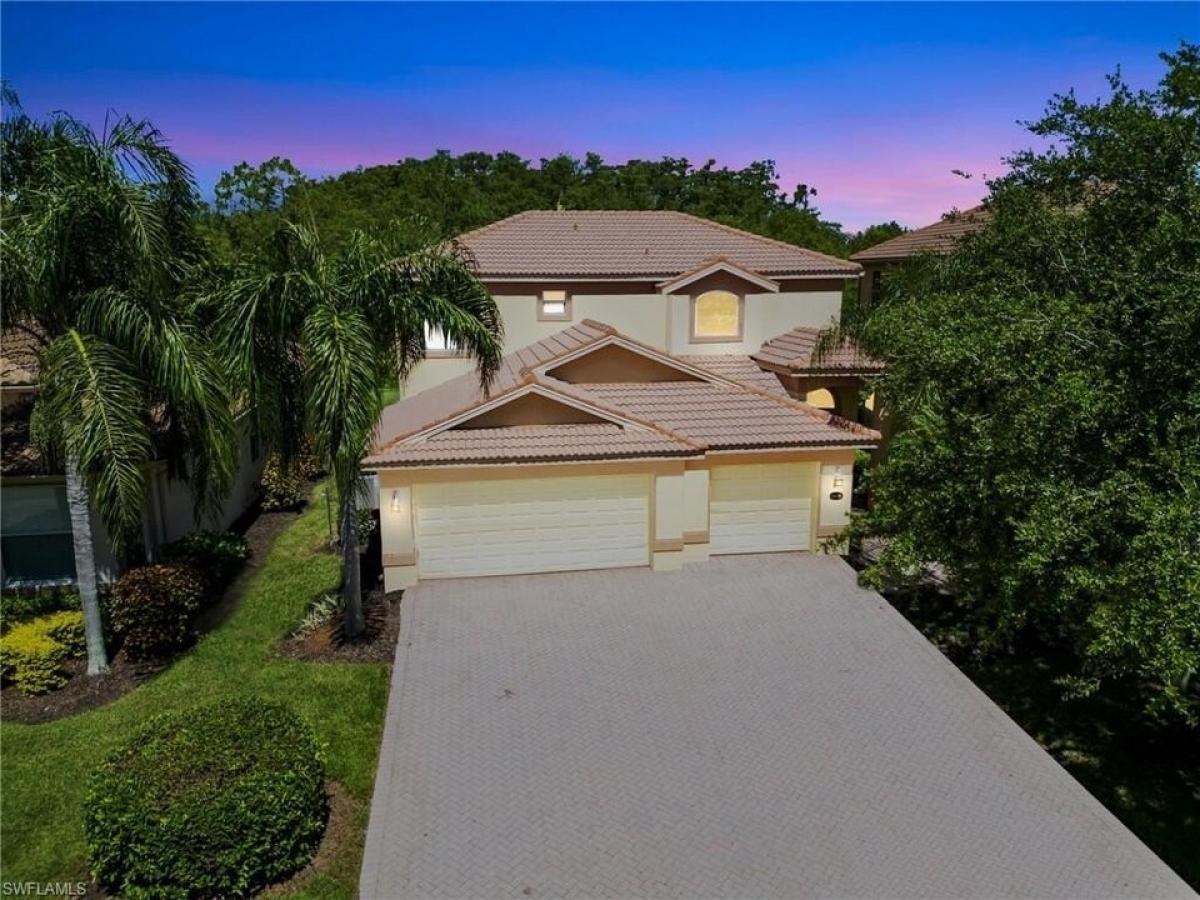 Picture of Home For Sale in Estero, Florida, United States