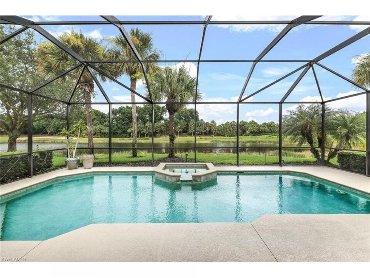 Picture of Home For Sale in Miromar Lakes, Florida, United States