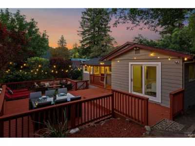 Home For Sale in Healdsburg, California