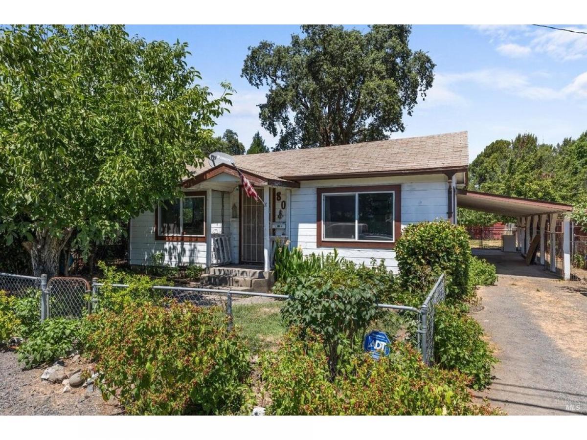 Picture of Home For Sale in Willits, California, United States