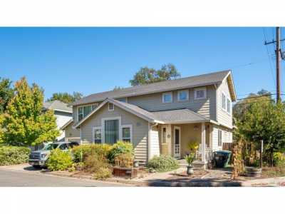 Home For Sale in Forestville, California