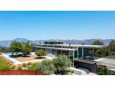 Home For Sale in Saint Helena, California