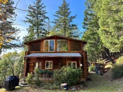 Home For Sale in Potter Valley, California