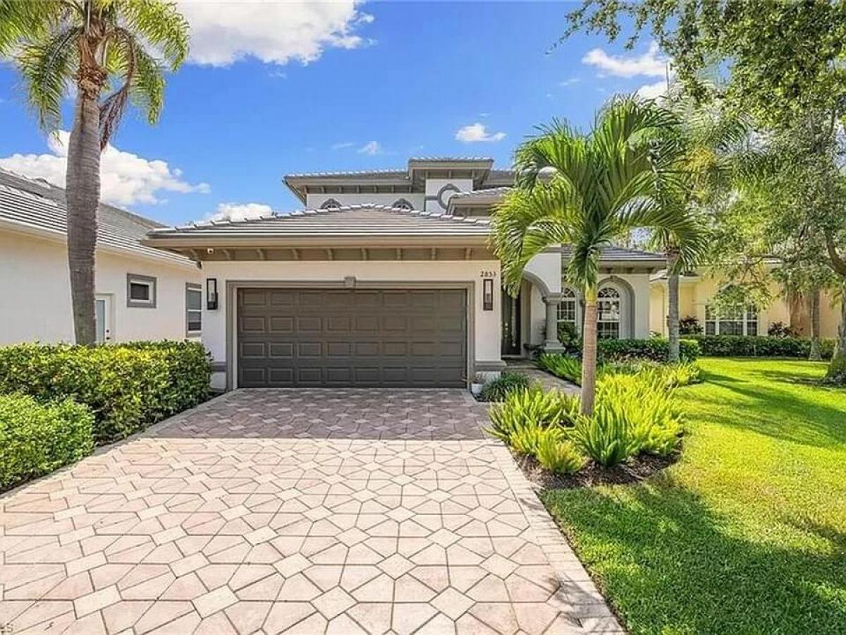 Picture of Home For Sale in Naples, Florida, United States