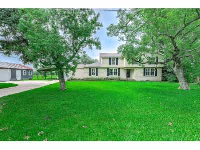 Home For Sale in Alvin, Texas