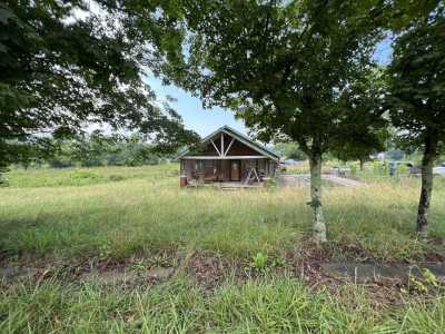 Home For Sale in Tunnel Hill, Georgia