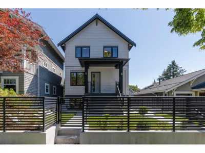 Multi-Family Home For Sale in Vancouver, Canada